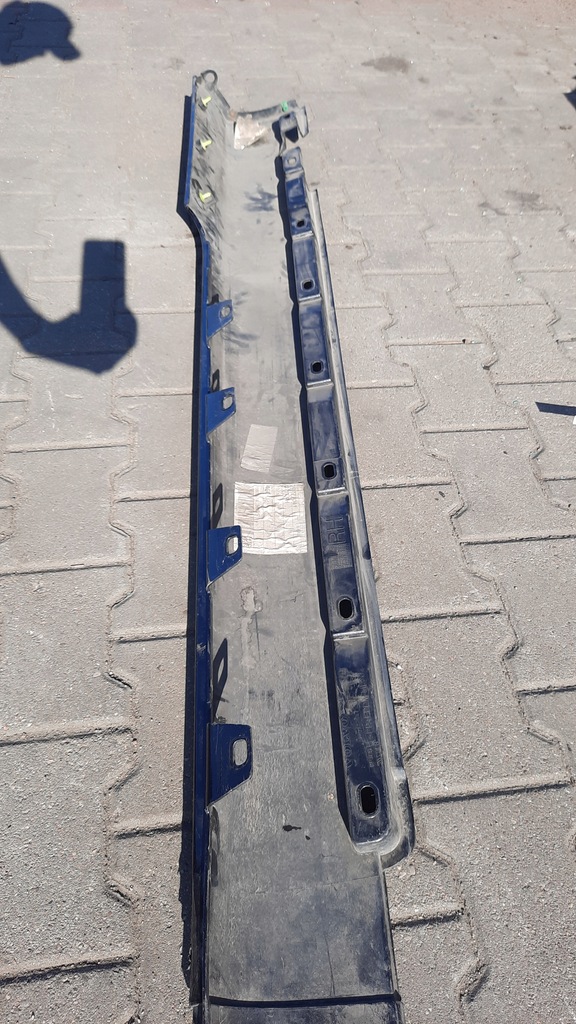 фото №12, Молдинг поріг права 30787151 volvo c70 06-13r