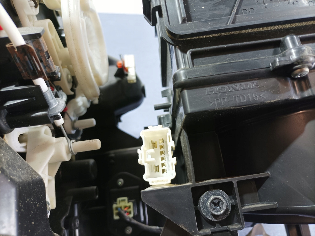 фото №9, Honda jazz iii 08-15 обігрівач комплектна eu tf0-g8b1fg