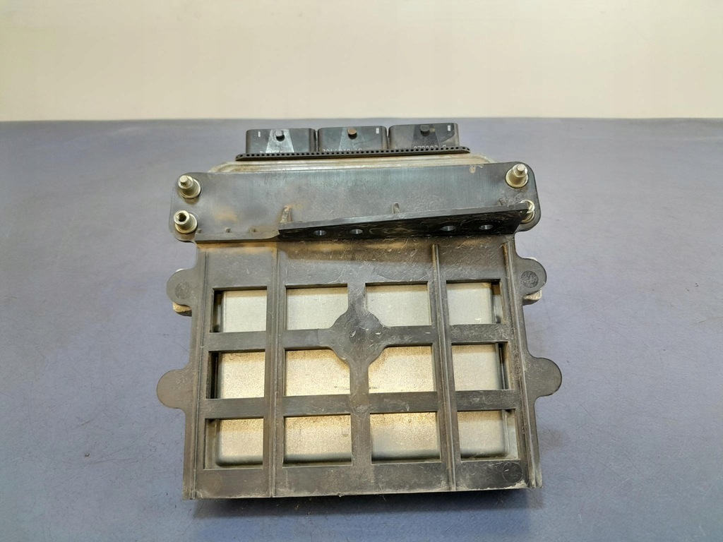 фото №4, Jaguar xf x250 2.7 td блок управления двигателя