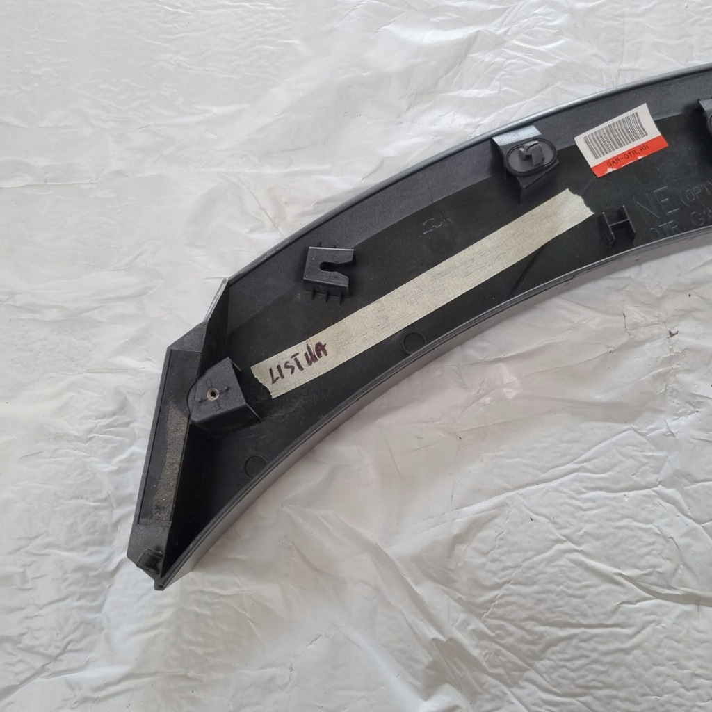 фото №16, Hyundai ioniq 5 v 21r- молдинг крыла правый задняя правая задняя 87742-gi100