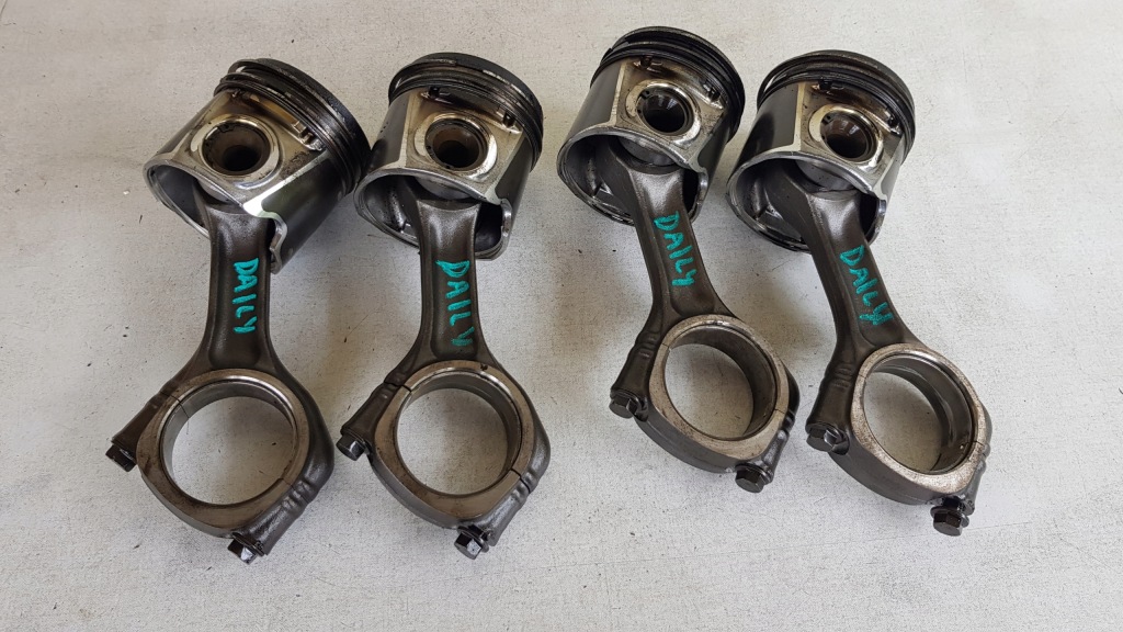 фото №1, Поршень шатун iveco daily iii 3.0 hpi biturbo lift