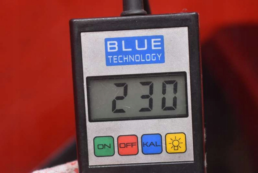 фото №11, Капот крышка двигателя czarna toyota hilux 7 vii lift 05-15