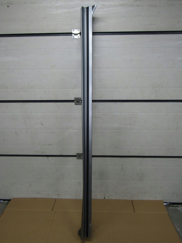 фото №1, Hyundai ioniq v 5 порог правая накладка 87752-gi100 молдинг порог