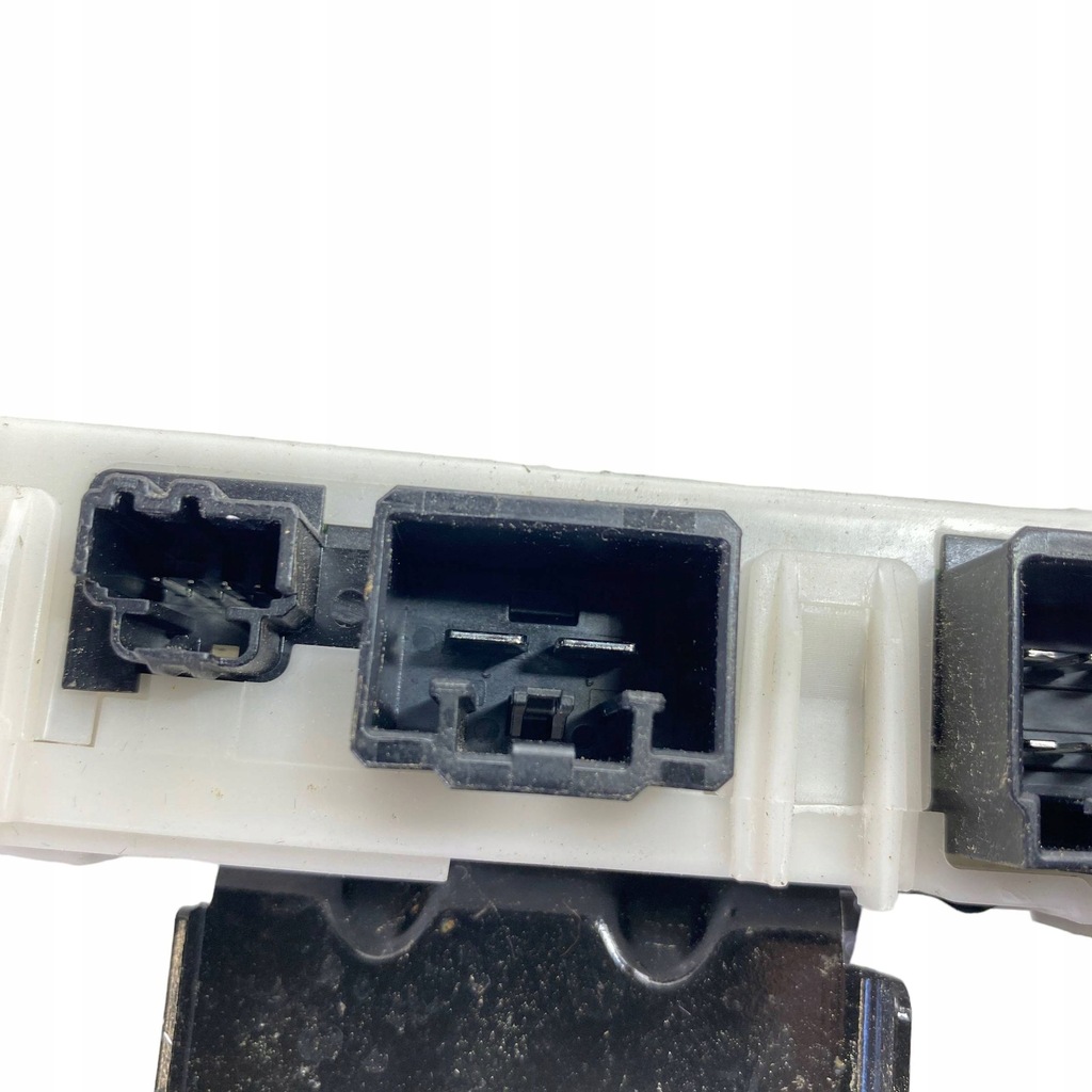 фото №6, Ford escape iv 2020 блок керування / модуль фаркоп буксирувальний