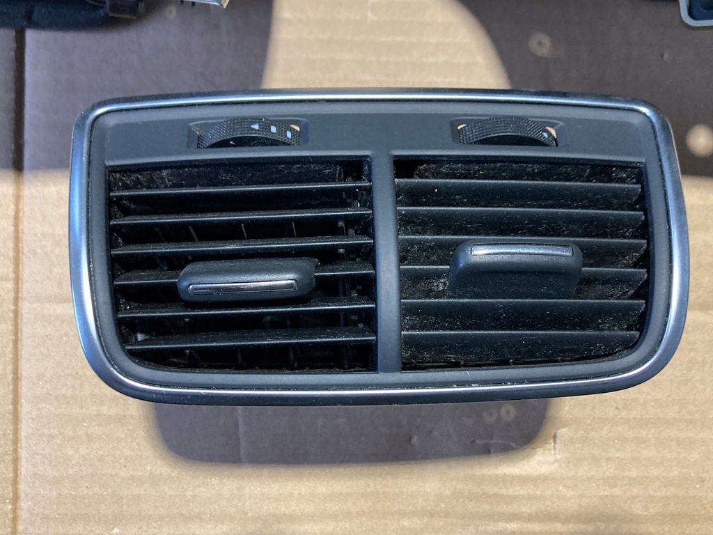 фото №4, Ґрати обдув перед задня audi a6 c7