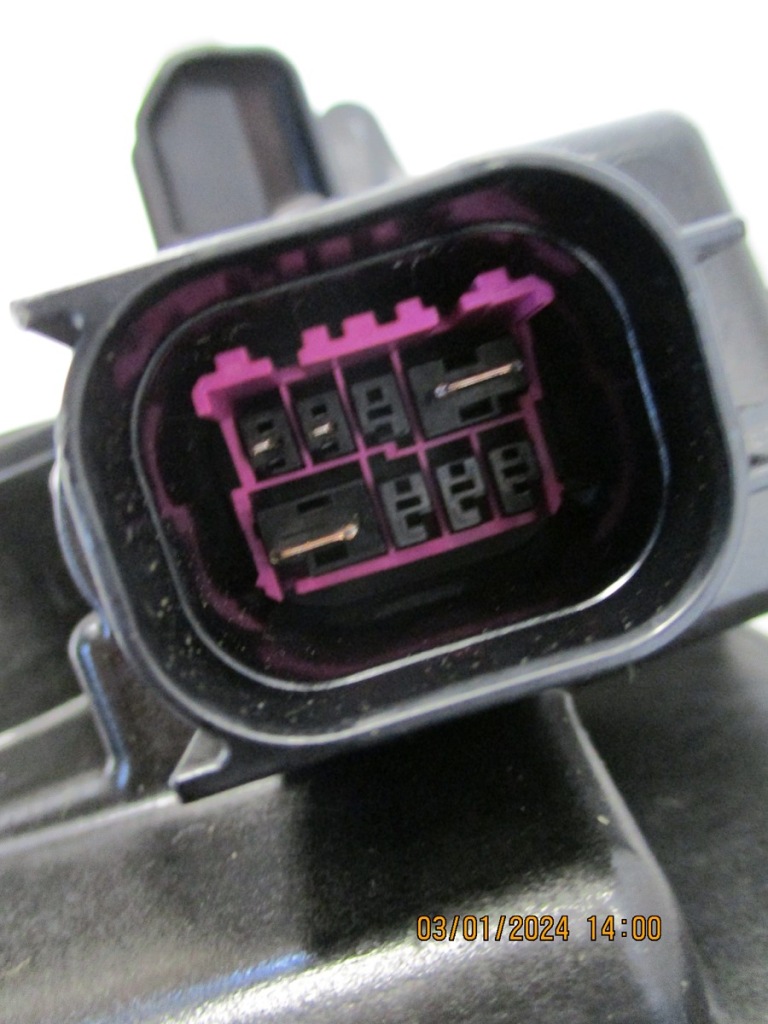 фото №10, Лампа права full led audi q7 4m0941012d