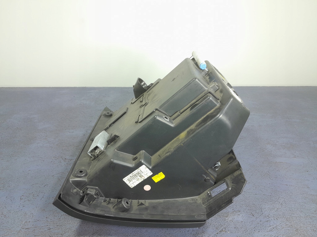 фото №6, Volvo v40 ii бардачок пасажира шкіра eu 39840912