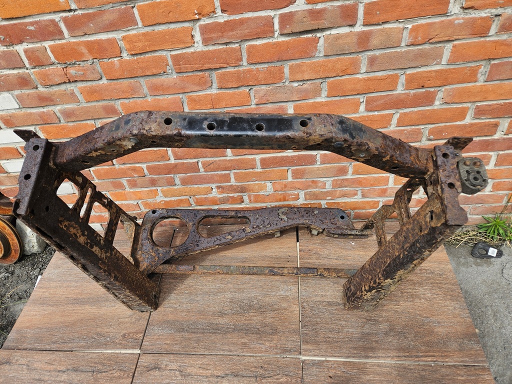 фото №7, Jeep grand cherokee wk xk commander балка задняя рама усилитель