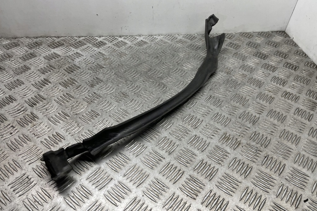 фото №8, Направляющая передний lewego крыла bmw 4 gran coupe f36 7322913 3.0l дизель