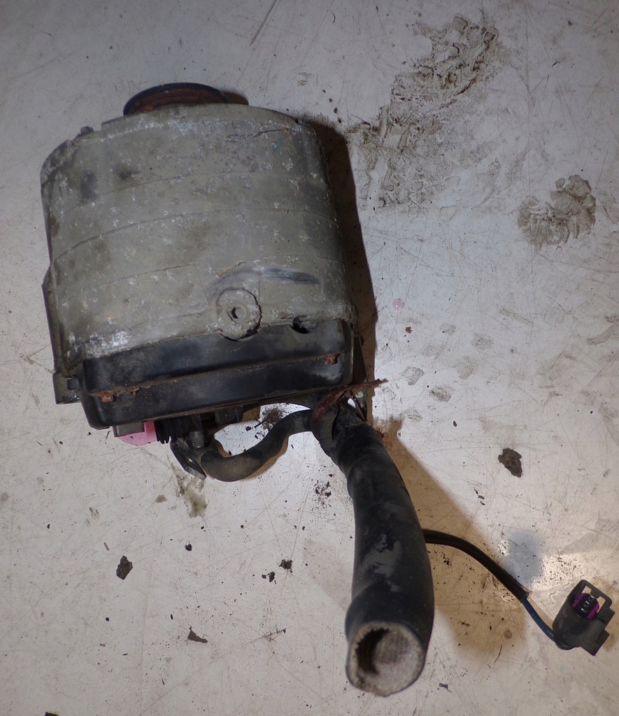 фото №1, Генератор vw audi 7d903021 4.0b 150a