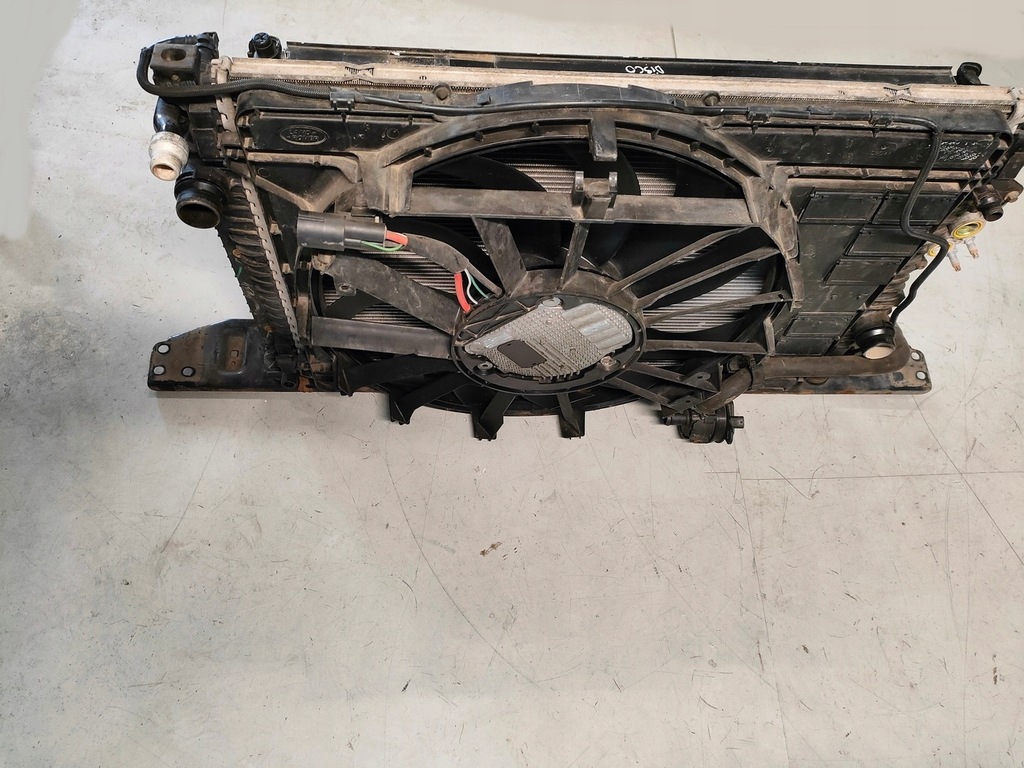 фото №1, Land rover discovery комплект радиатор