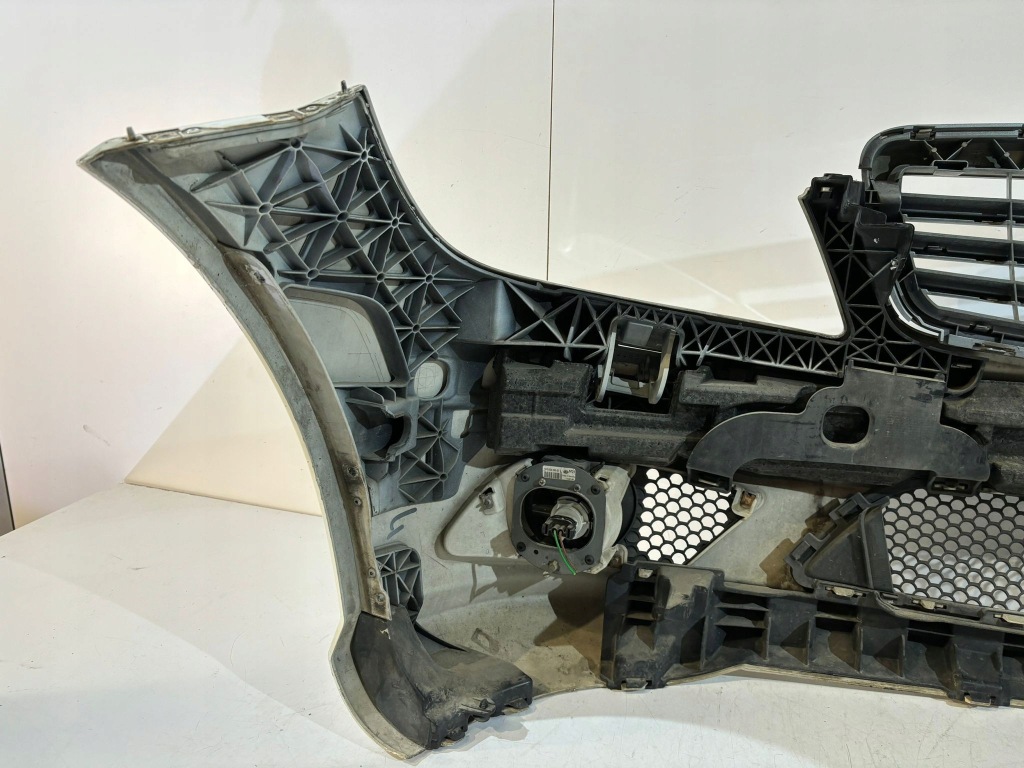 Купить Mercedes c w204 amg бампер комплектный  - 13961