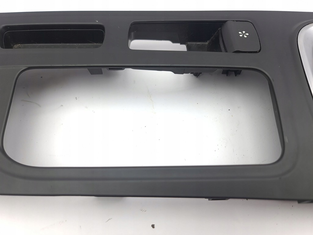 фото №12, Renault megane iv 2018 рамка тяга переключения передач