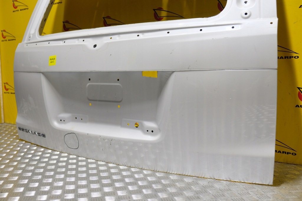 Cadillac escalade 2015- крышка багажника задний  багажника usa Киев