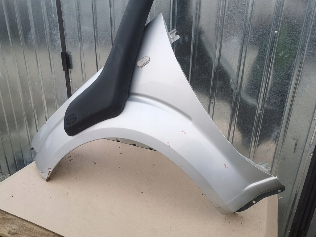 фото №7, Крила лівий перед + повітрозабірник nissan navara iii d40 pathfinder r51 05-10