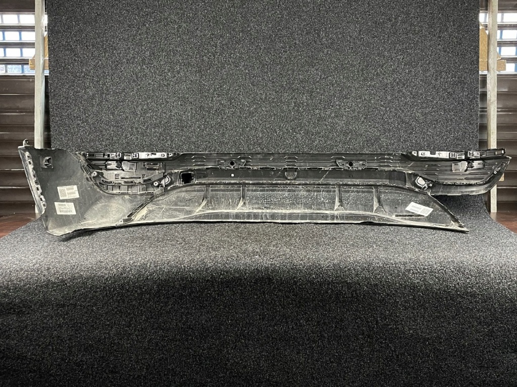 фото №8, Audi e-tron спойлер накладка бампера задняя задняя