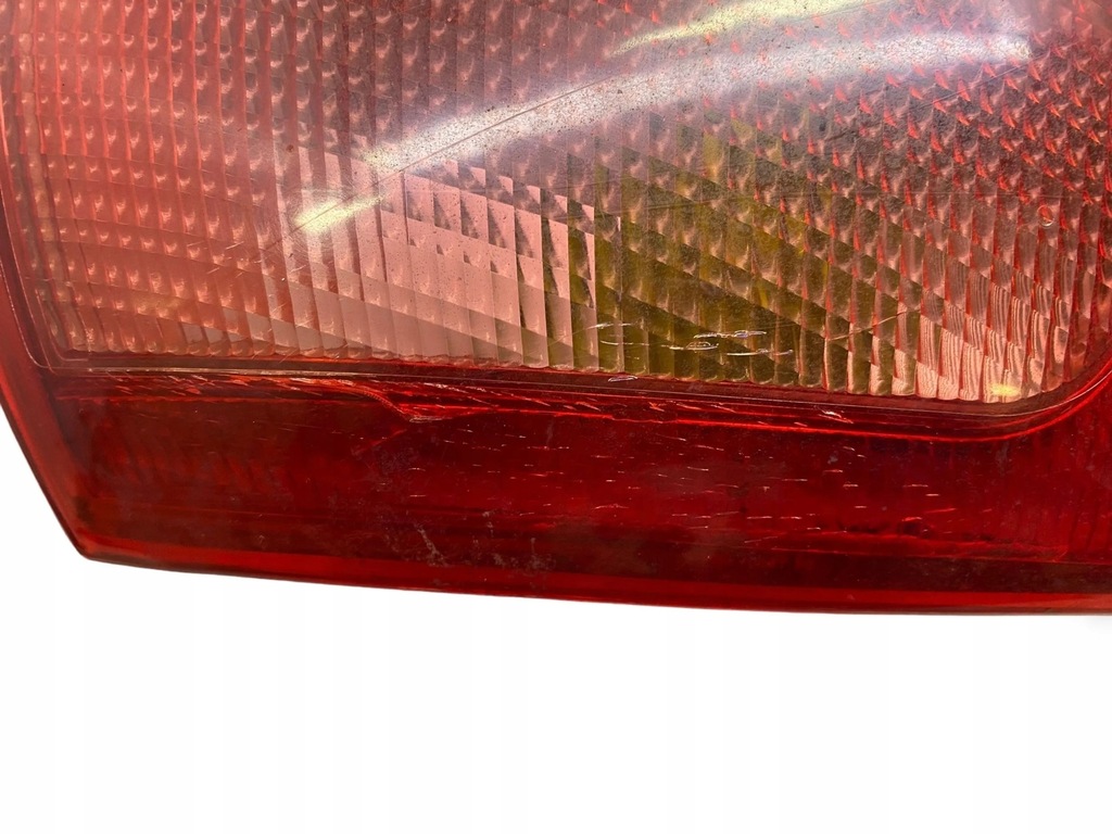 фото №7, Audi a6 s6 c5 4b 1999 левая сторона лампа задняя