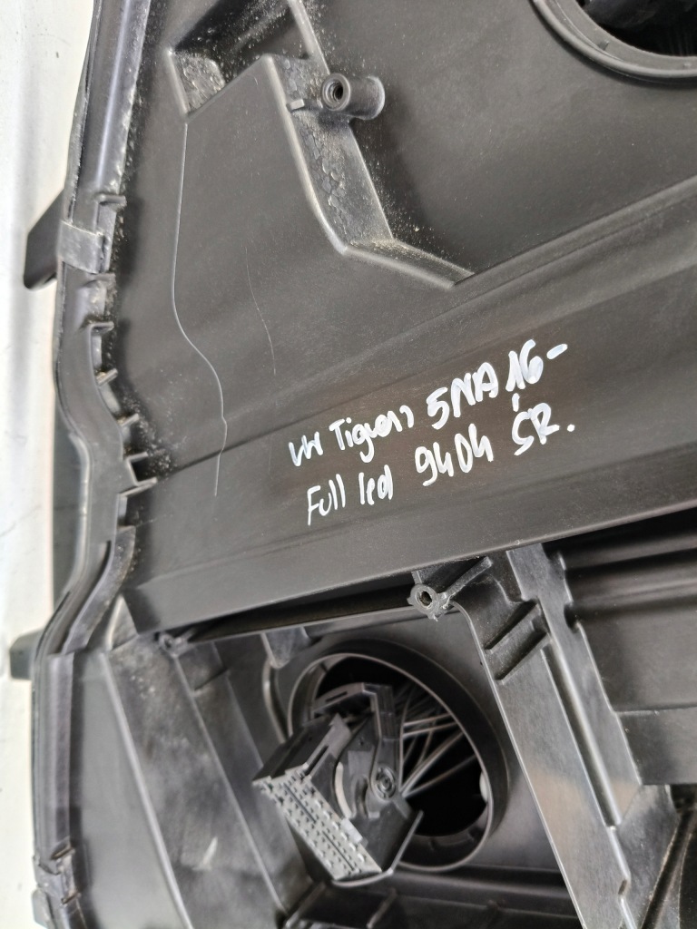 фото №10, Лампа левая фара vw tiguan 5n 5na 16- full led