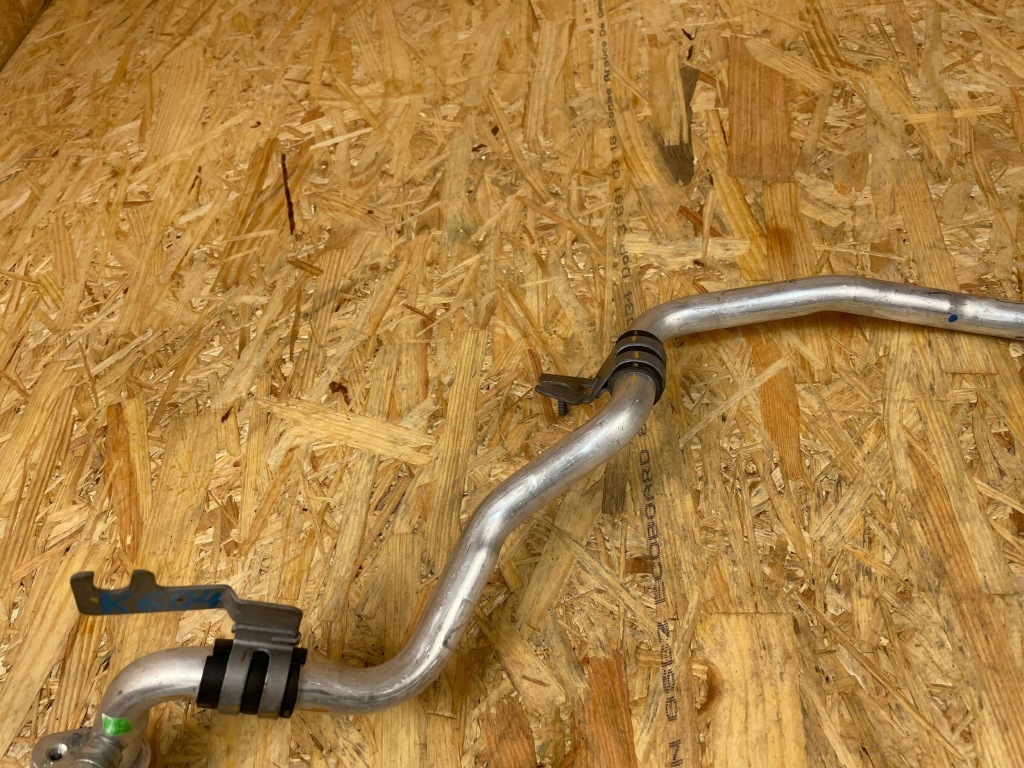 Пабтрубок  трубка шланг кондиционера renault arkana captur 2 clio v 924808928r Доставка