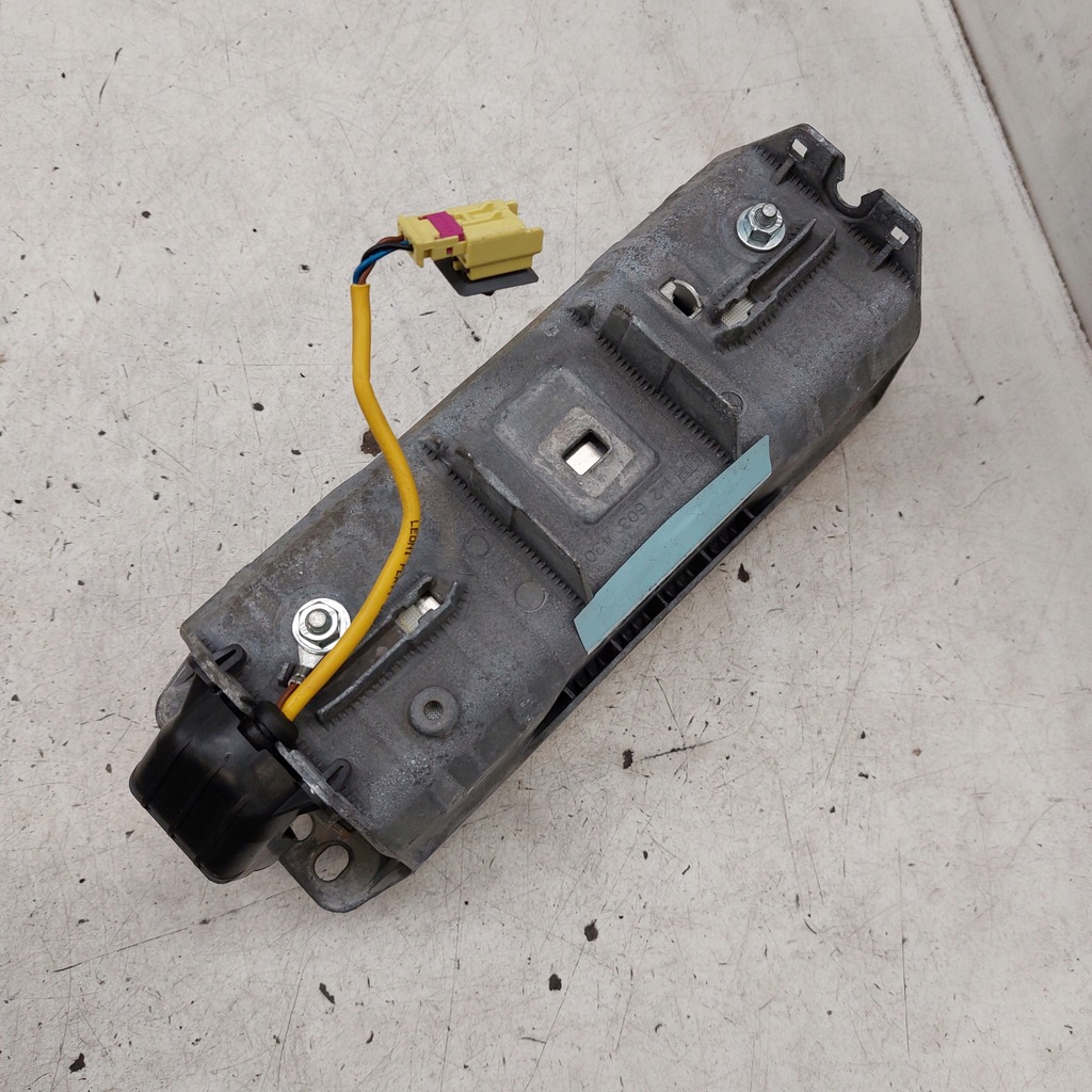 фото №8, Volkswagen golf 5 v подушка воздушная пассажира 1k0880204g