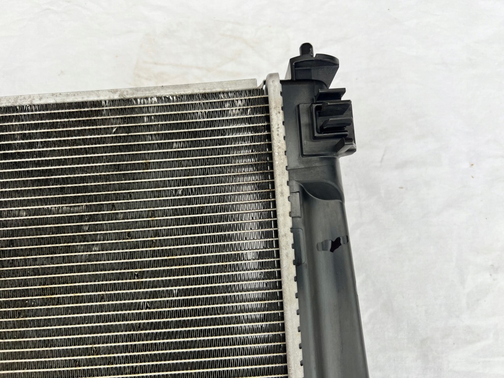 Toyota rav4 v camry xv70 viii lexus es nx радиатор воды oem 122050-0094 Киев