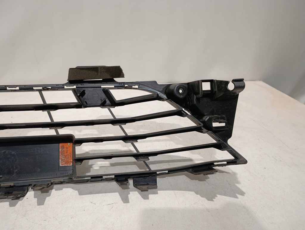 Решітка середня бампера перед renault clio v 622541469r Київ