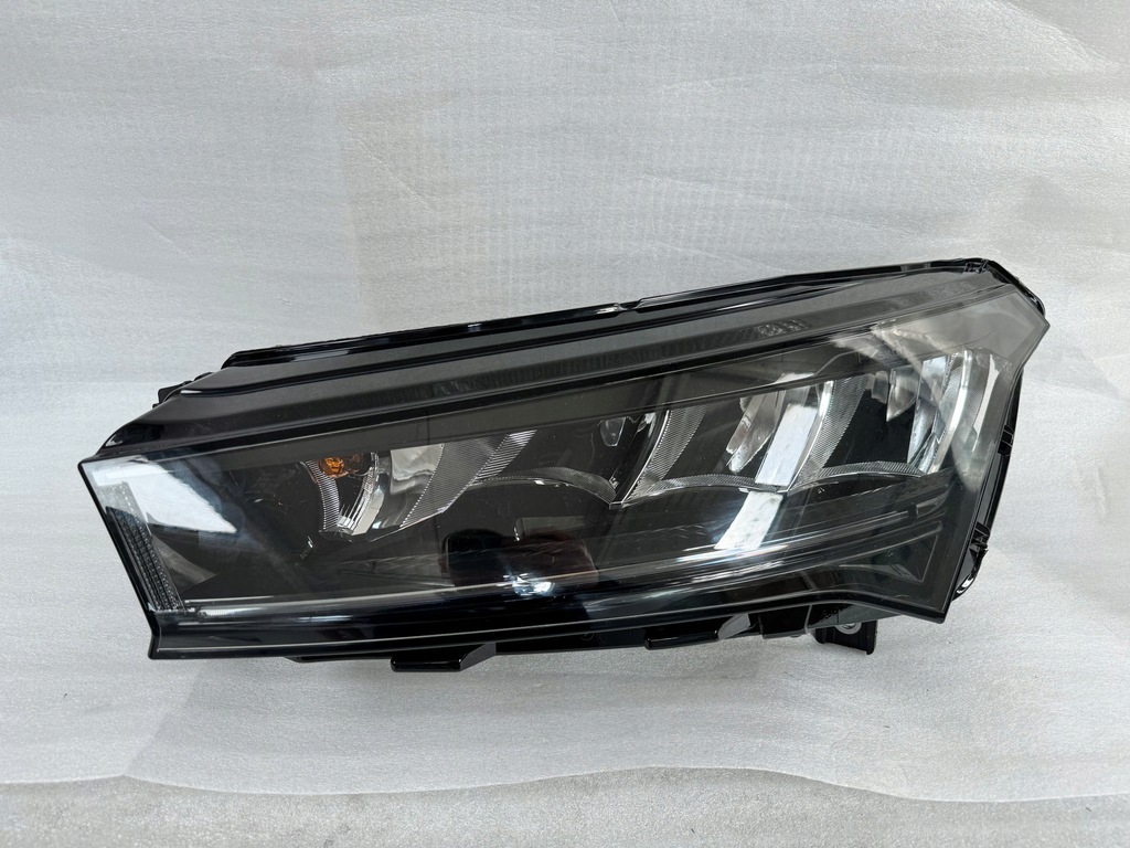 фото №1, Skoda enyaq левая лампа full led