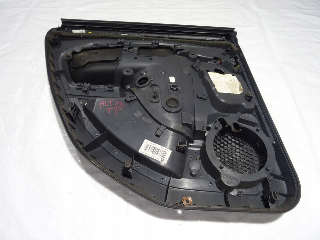 фото №9, Обшивка дверь задняя правый seat altea xl 5p8 с шторка