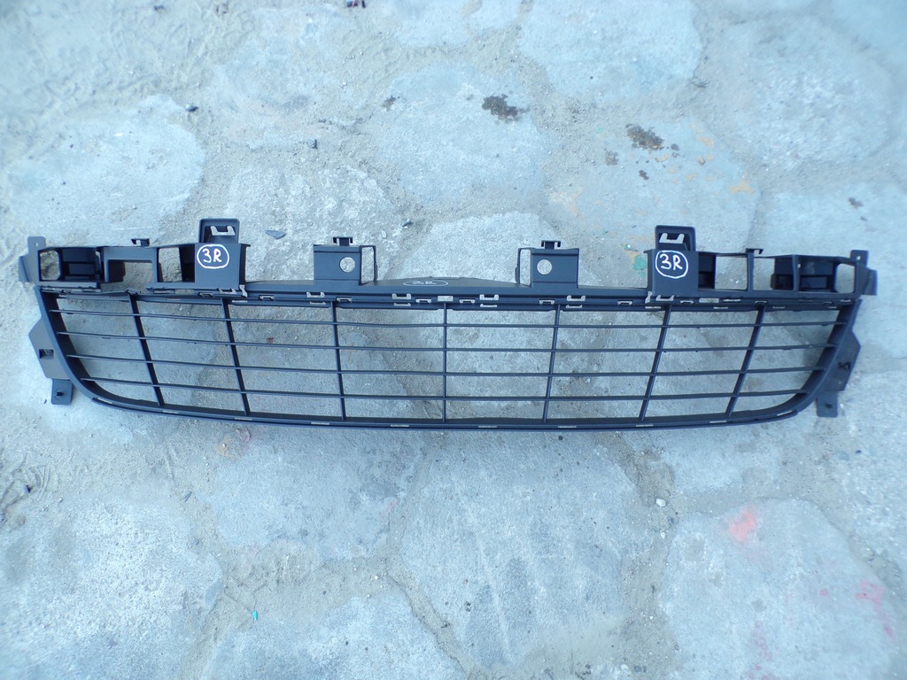 фото №1, Решётка решётка радиатора бампера перед grand scenic iii