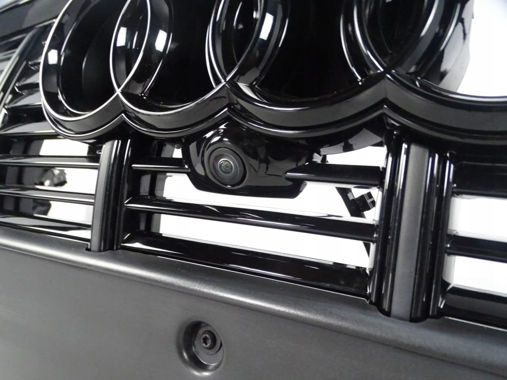 фото №7, Бампер перед передній audi e-tron 4ke s-line