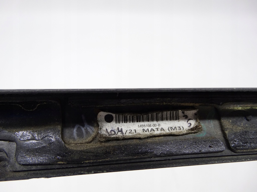 фото №8, Tesla model 3 спойлер спойлер крышки багажника карбон 1455166-00-b оригинальный