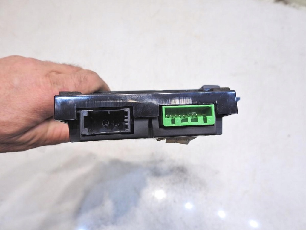 фото №6, Дисплей радио volvo v70 iii