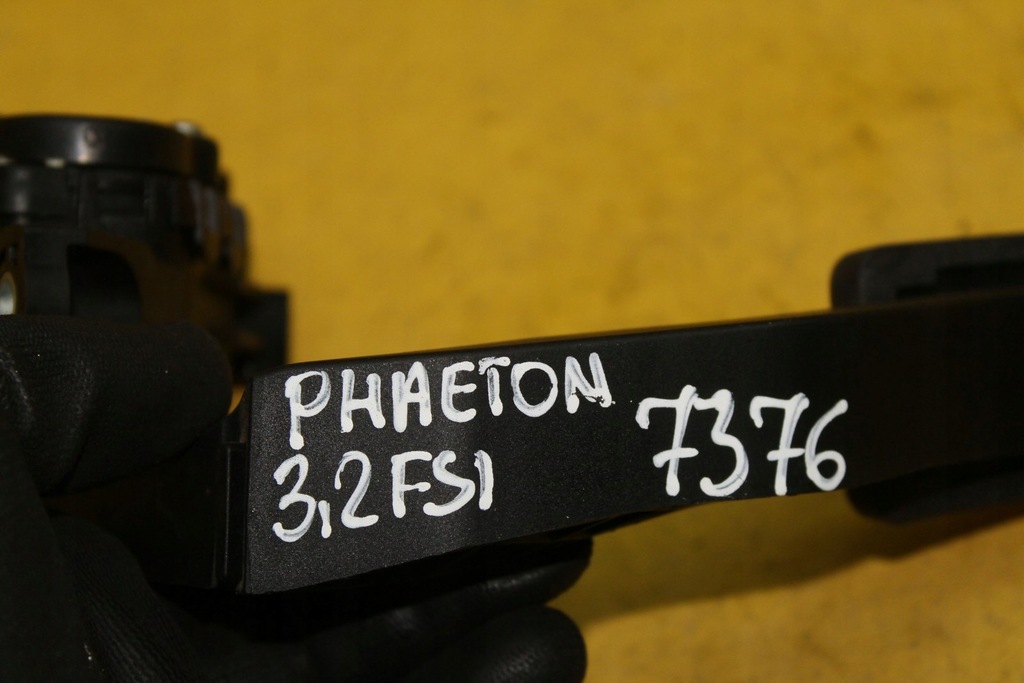 фото №7, Потенціометр педаль газу vw phaeton 3.2 3d1721503h