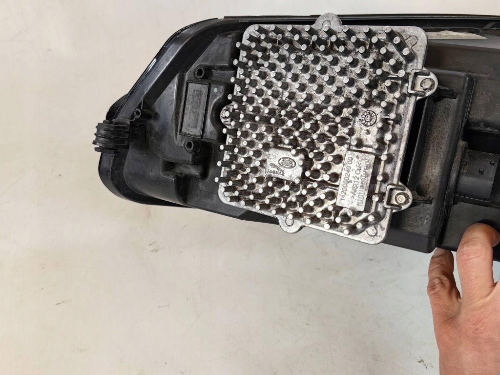 Jaguar e-pace x540 рестайлинг  - фара full led high правый  polecam Оригинал