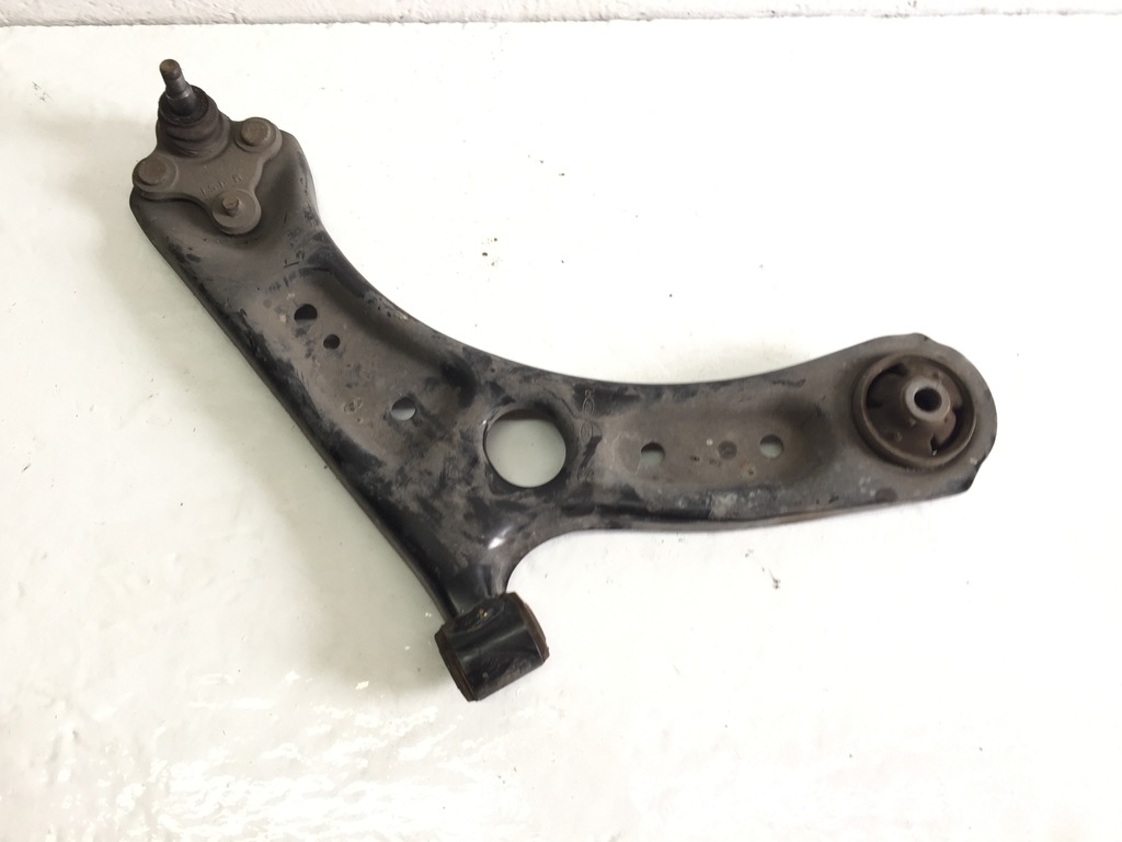 фото №10, Важіль перед правий лівий hyundai kona