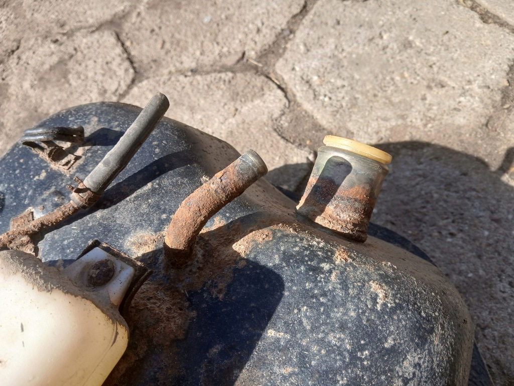 фото №9, Suzuki vitara i 1.6 3d бак топлива.