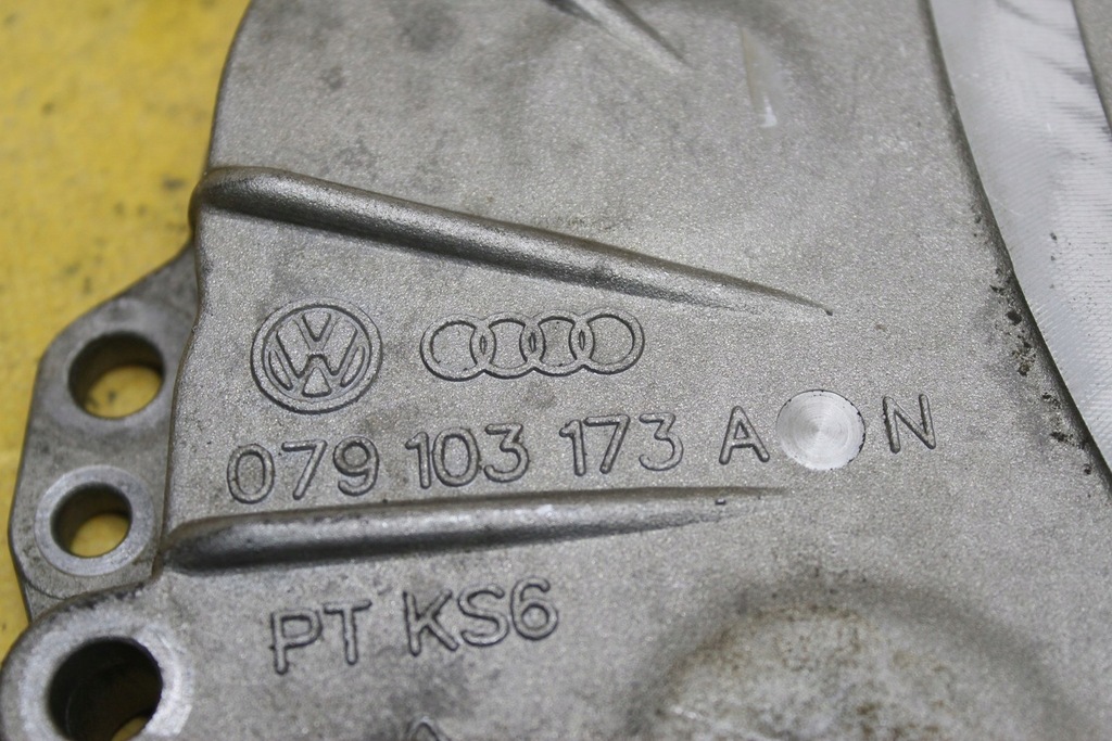 фото №7, Корпус распределительного вала s6 c6 5.2fsi 079103173a