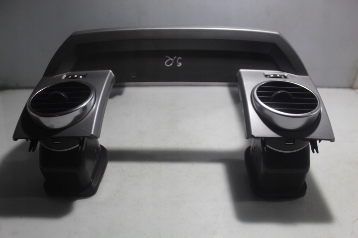 фото №1, Рамка решітка обдув середня discovery iii