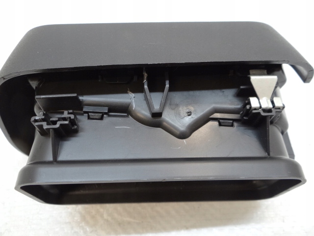 фото №7, Citroen berlingo iv ліва решітка обдув консолі панелі