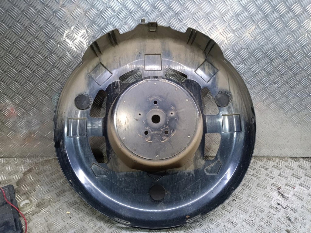 фото №5, Suzuki grand vitara ii 5d osłona/kosz колеса запасного