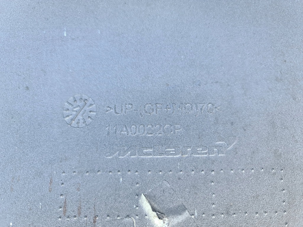 фото №12, Mclaren mp4 диффузор задняя ветровик подвеска 11a0022cp