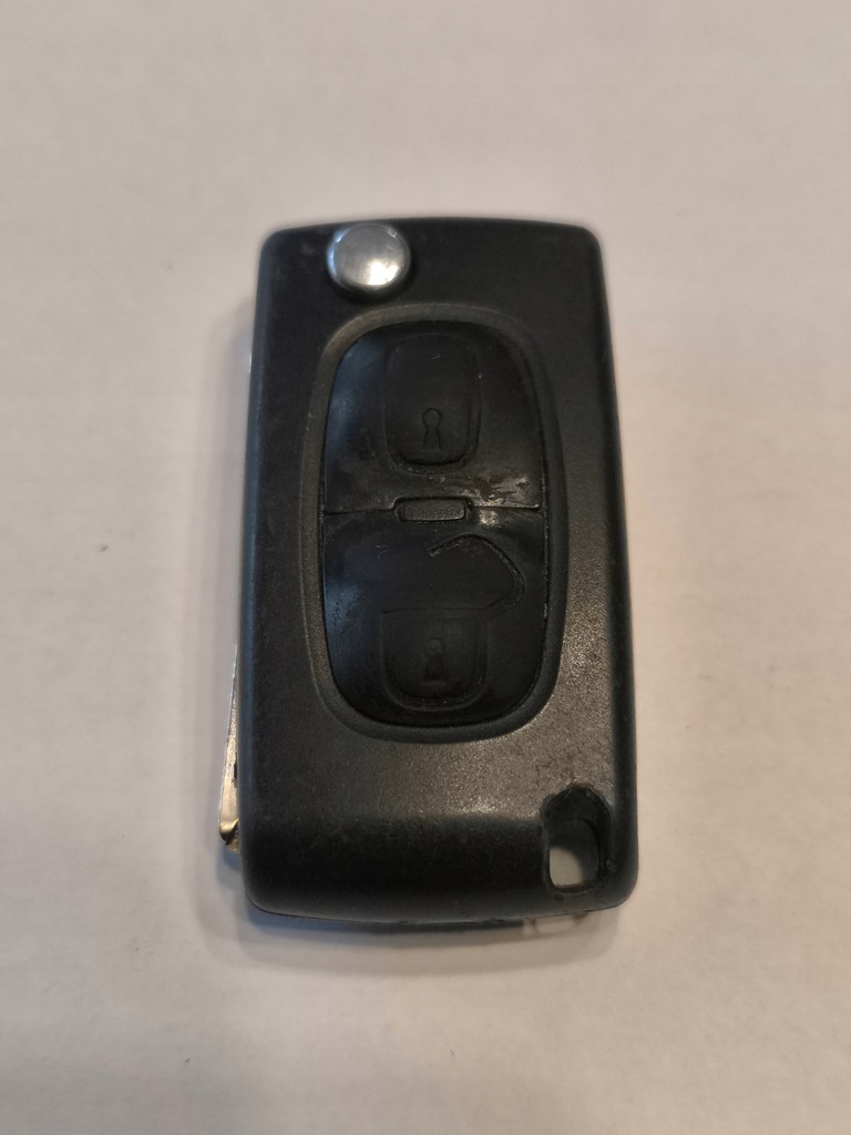 фото №1, Ключ ключ citroen c3 ii pcf7941 e33ci002