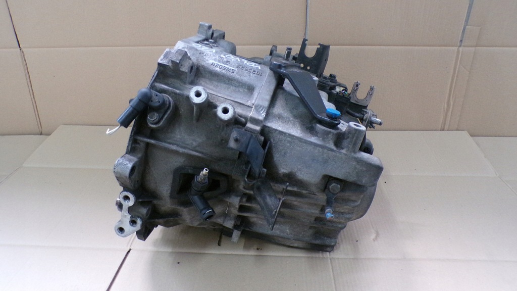 фото №11, Volvo v40 s40 lift 1.9dci коробка передач передач 1023678