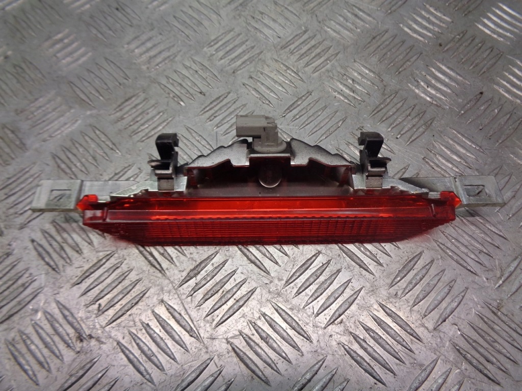 фото №3, Світло стоп-сигнал toyota corolla e12