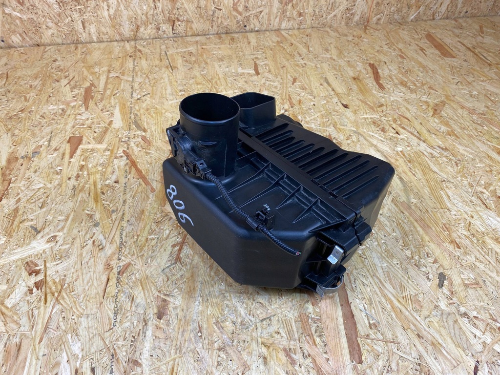 фото №5, Корпус фильтра воздуха lexus es toyota rav4 v 2.5h 17812-37040