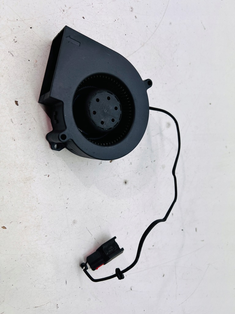 фото №1, Jaguar xe x760 вентилятор автомагнитола