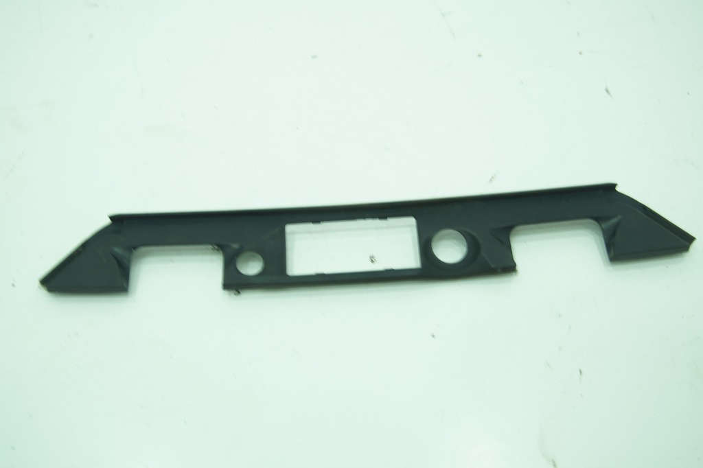 фото №1, Защита замка крышки a2307500237 mercedes sl r230 02