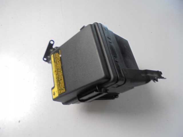 фото №1, Корпус запобіжників saab 9-5 fl дизель 05-09