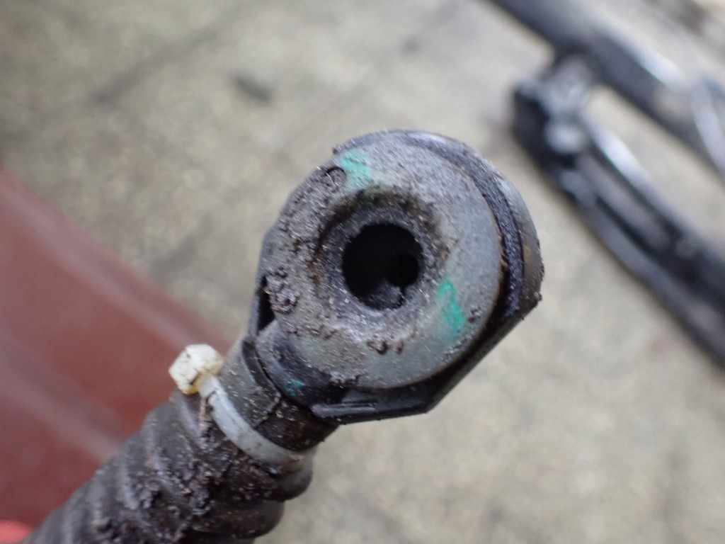 фото №8, Тросы переключения передач домкрат renault clio v 1,0 tce 2021r 8596