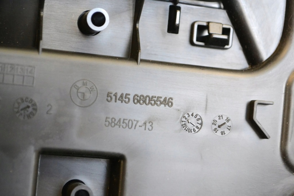 фото №6, Bmw 3 g20 g21 2019 елементи обшивка колонки кермового